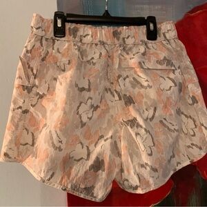 Free People Movement Ivory Combo Printed In The Wild Baggy Shorts Size XS NWT